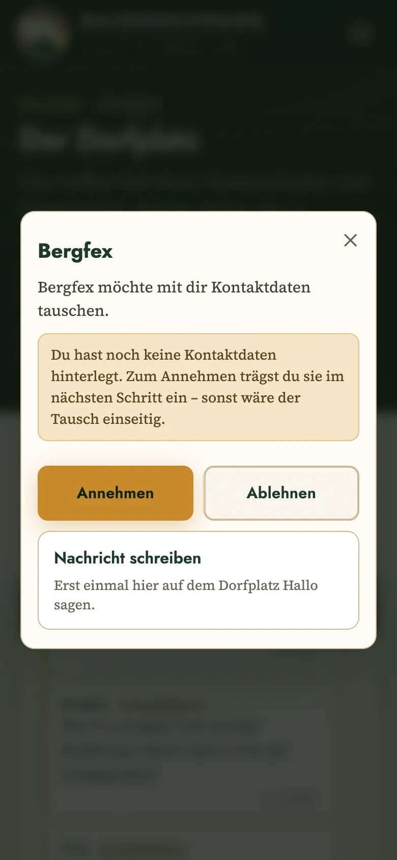 Eine eingegangene Anfrage mit den Knöpfen Annehmen und Ablehnen und dem Hinweis, dass zum Annehmen eigene Kontaktdaten nötig sind
